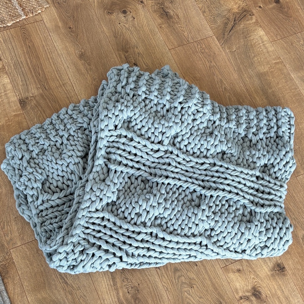 Pottery Barn Throw Blanket